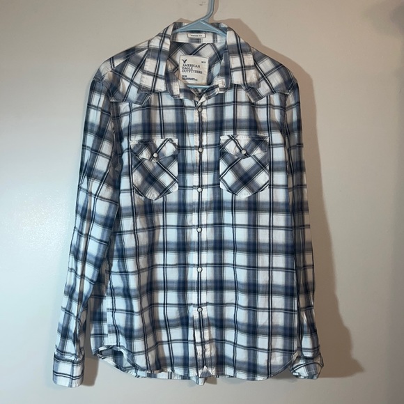 American Eagle Outfitters Other - American Eagle Pearl Snap Button Down